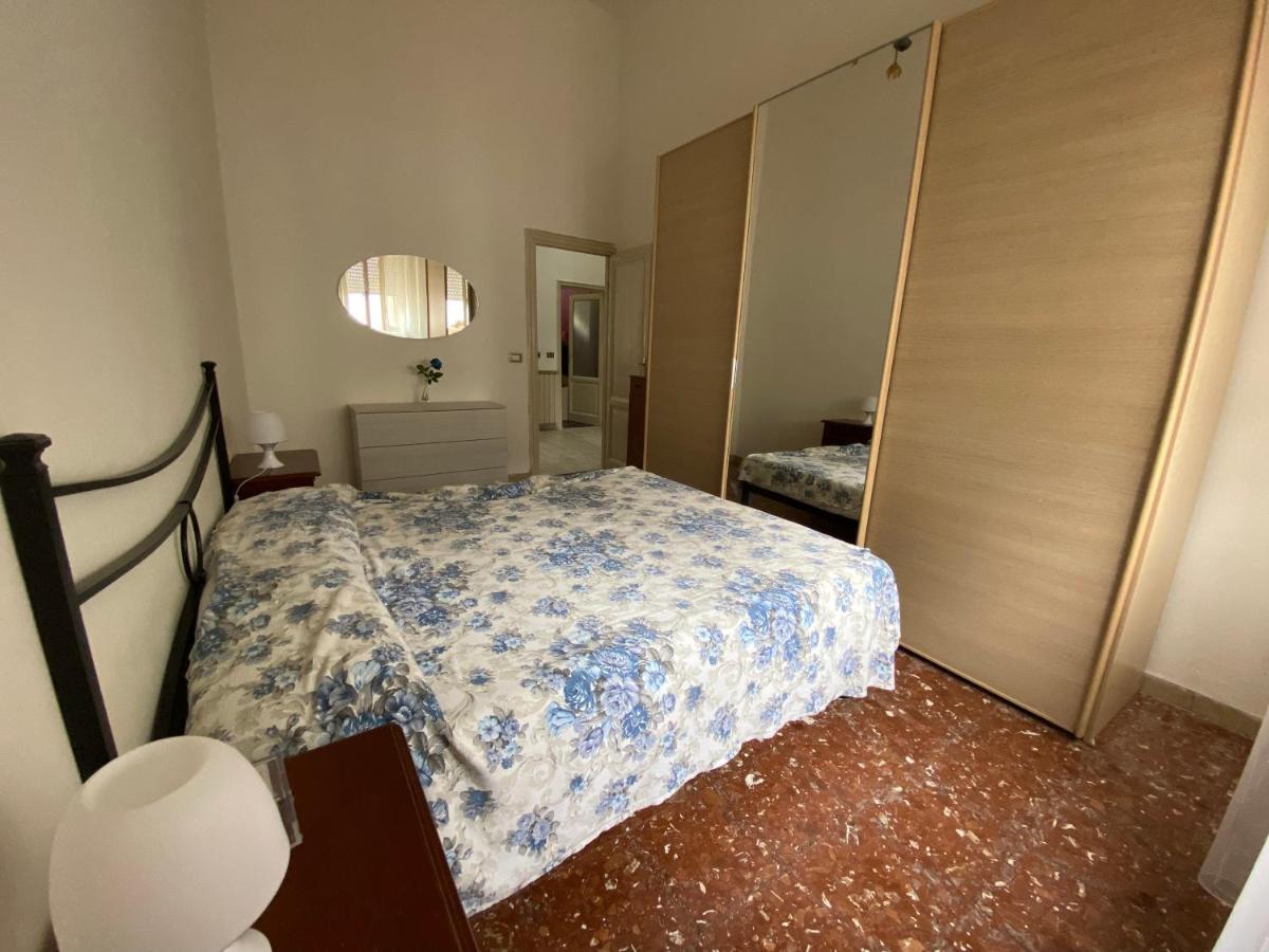 La Casa Del Pescatore ヴィアレッジョ エクステリア 写真